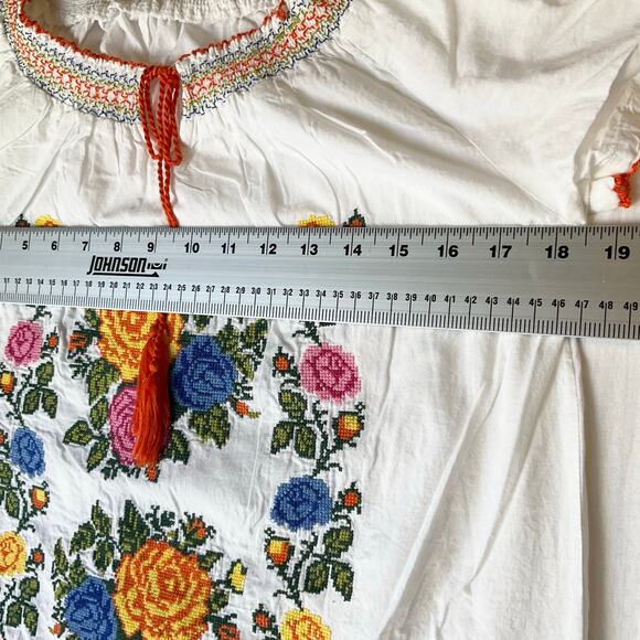 Durga Women Dress size M White See Through Floral Embroidery KneeLength Summer - Picture 2 of 10